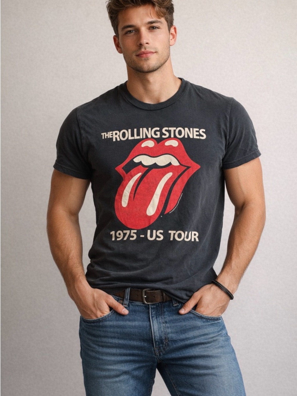Chaser Rolling Stones 1975 Tour Tee Black Small Classic Logo Mens Womens